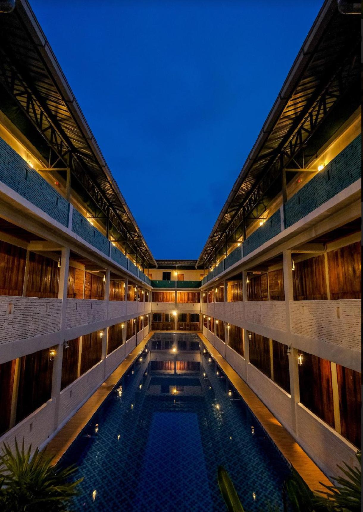Joe Fisherman Inn Кампунг-Телук-Нипах Экстерьер фото